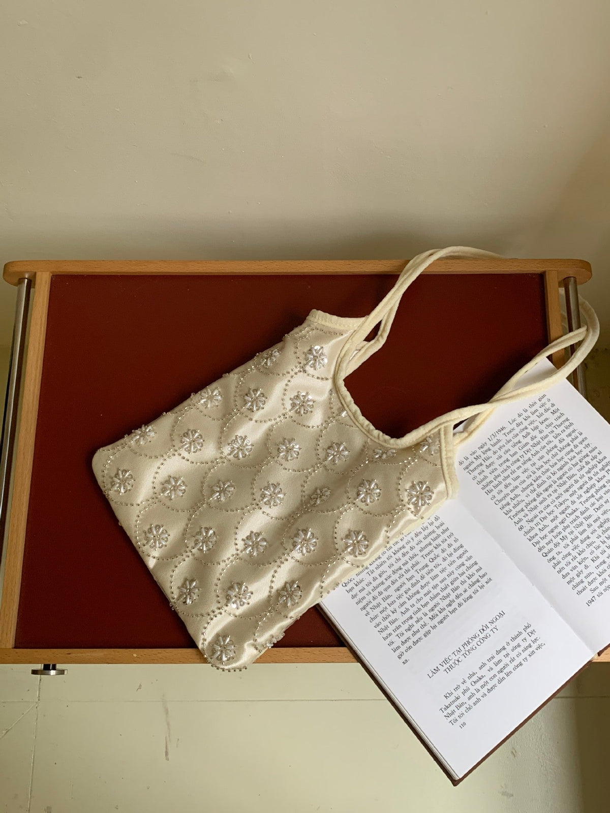 Embroidered Beaded Versatile Single-shoulder Bag