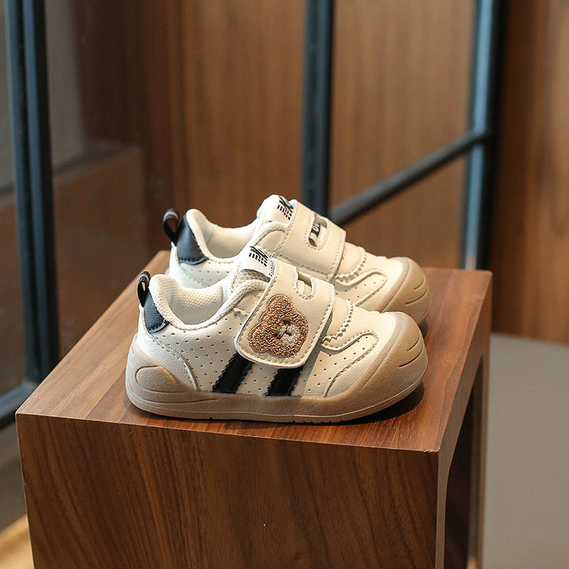 Soft Soled Athletic Shoes For Infants And Toddlers