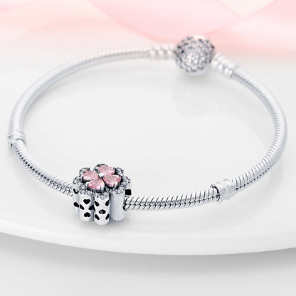 Romantic And Elegant Flower Beaded Bracelet