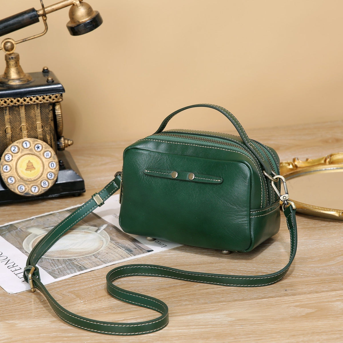 New Stylish Vintage Box Bag Made Of Top-grain Cowhide With Logo, Shoulder And Crossbody Bag, Small Square Bag For Commuting