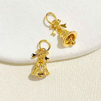 Color-protecting 14K Gold Inlaid Zircon Heart Christmas Bow And Bell Pendant