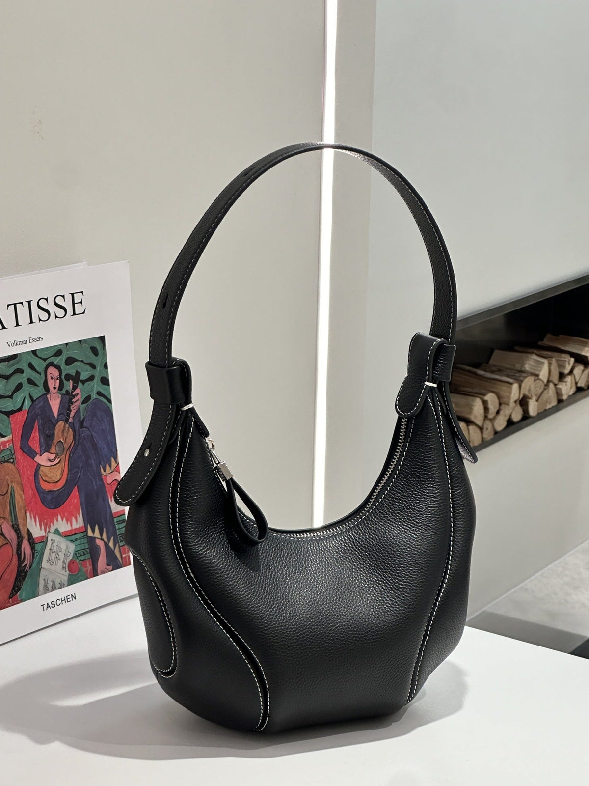 New Soft Leather Luxury-style Bag, Underarm Bag With A High-end Feel, Large Capacity Tote Bag, First Layer Cowhide Crossbody Bag