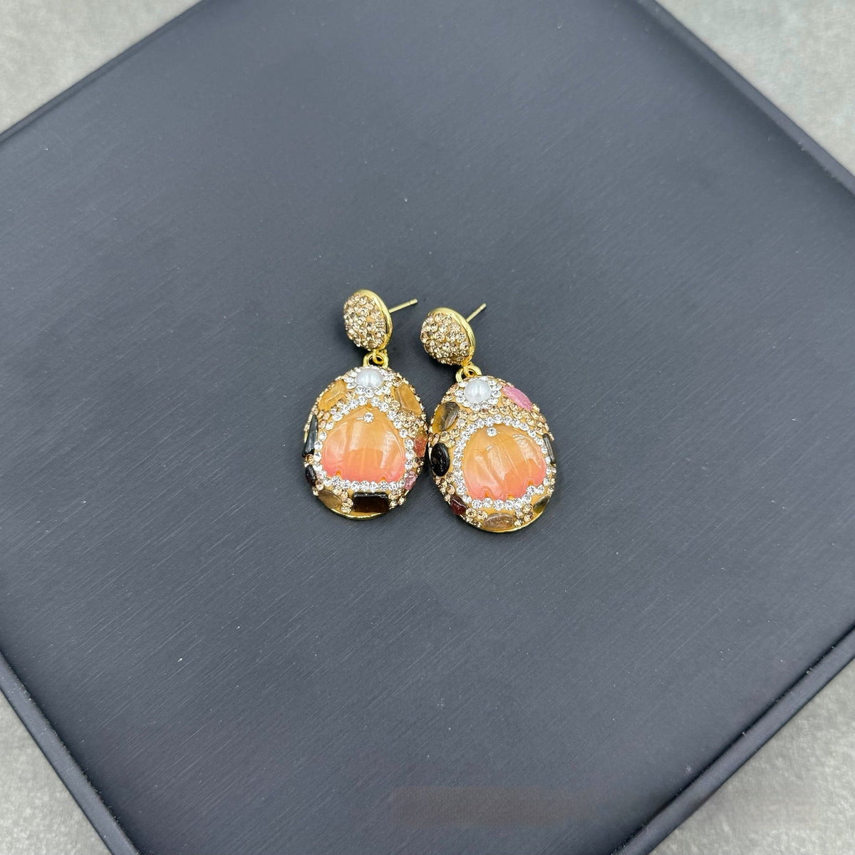 New Natural Tourmaline Inlaid Pearl Flower-shaped Suit