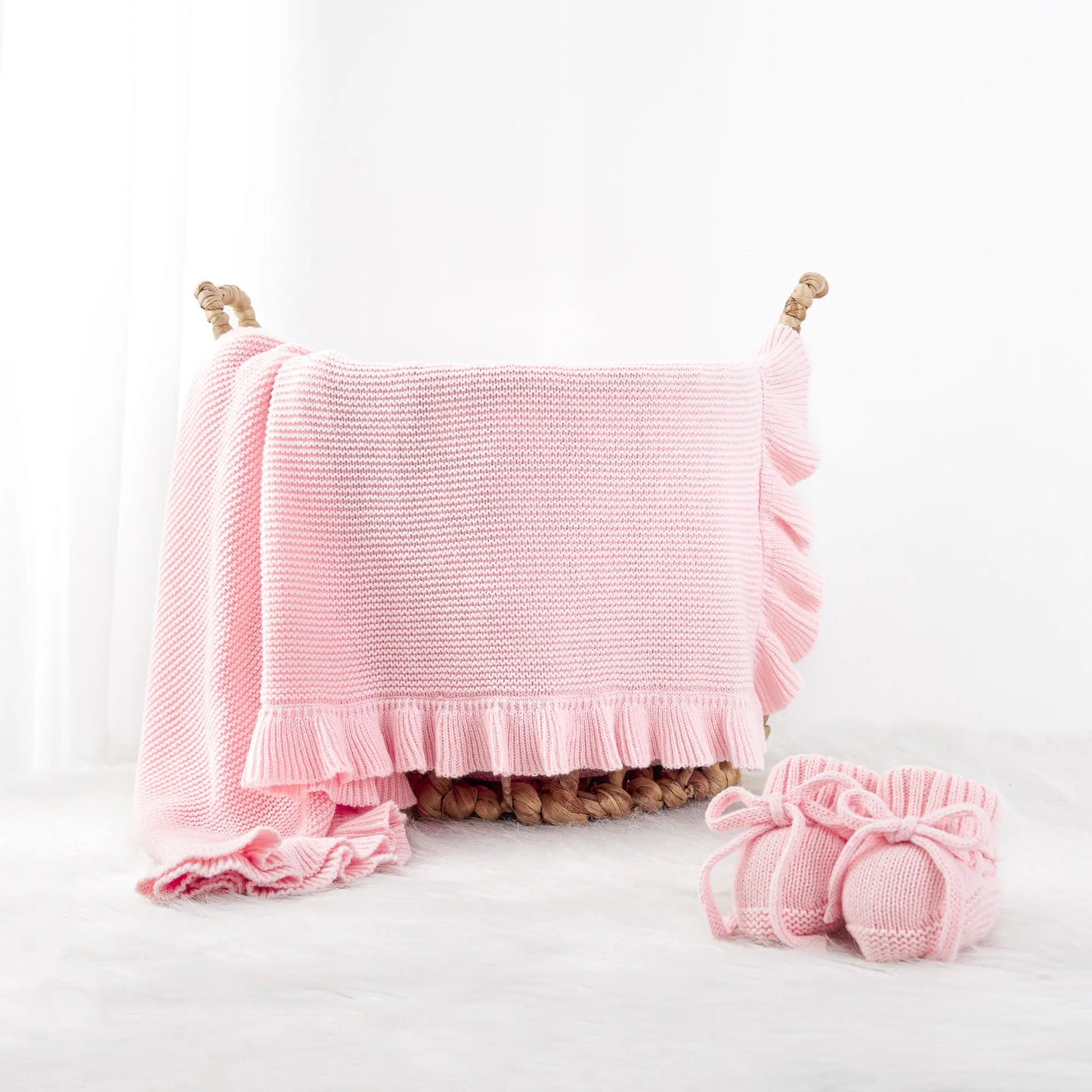 Ruffled Edge Knit Baby Blanket in Pink
