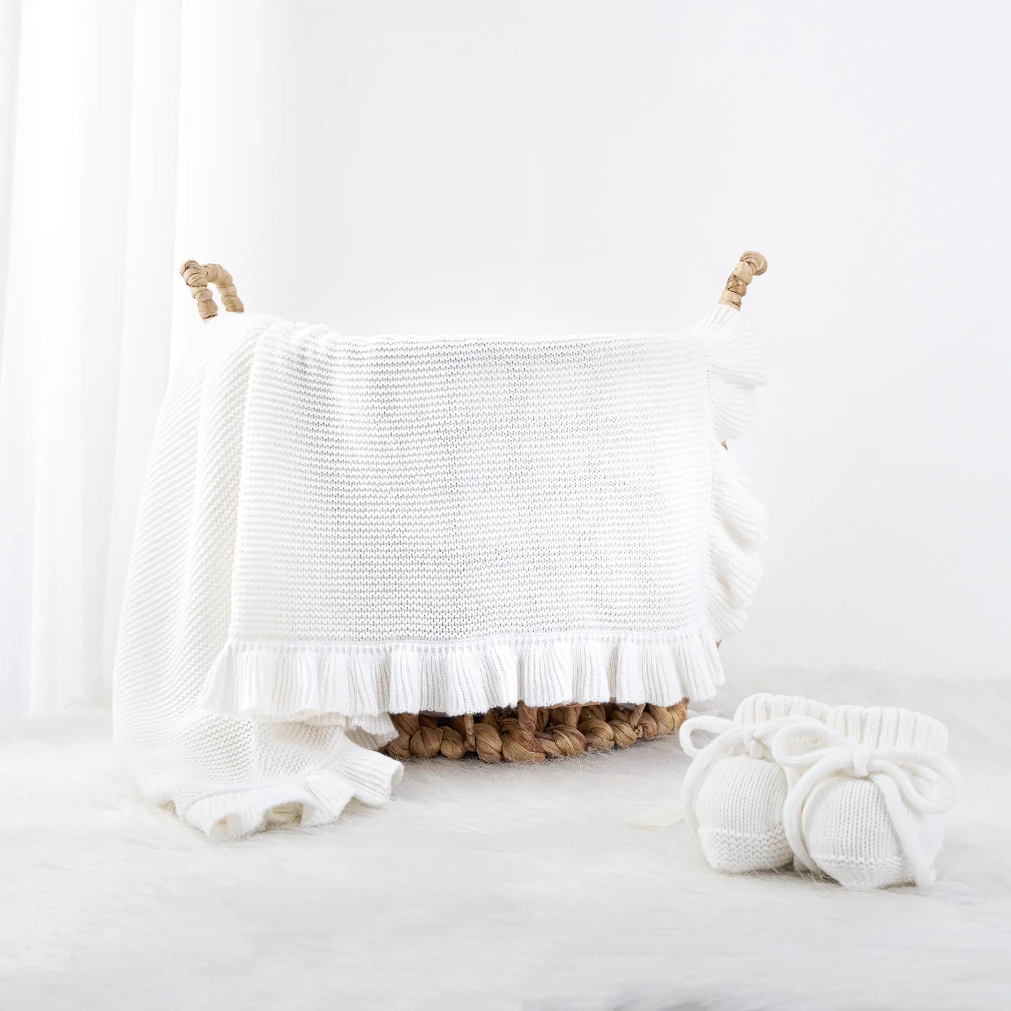 Ruffled Edge Knit Baby Blanket in White