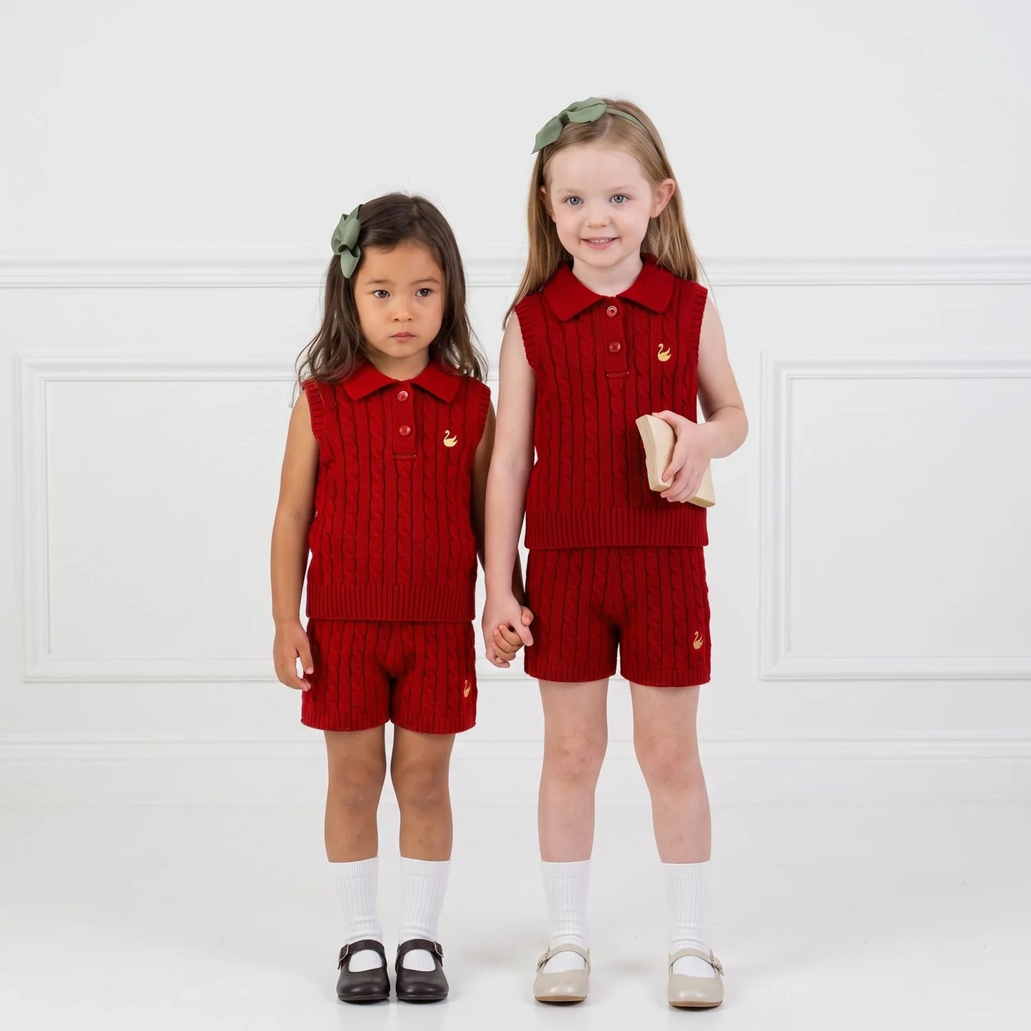 Cable Knit Short in Red Xmas