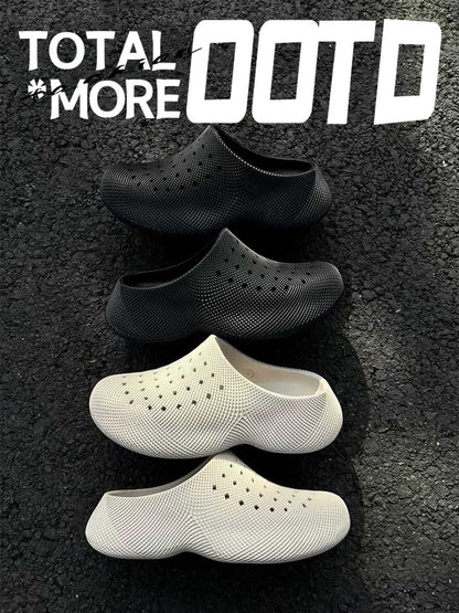 Outerwear 3D-textured Squishy-soft Closed-toe Slippers