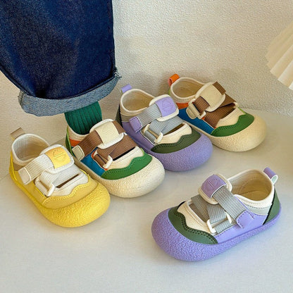 Men's And Women's Hollowed-Out Breathable Sneakers