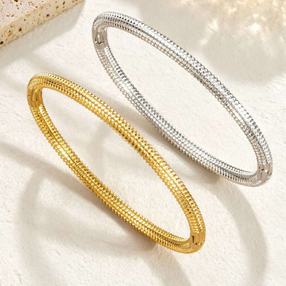 Stainless Steel Minimalist Style Clasp Bracelet