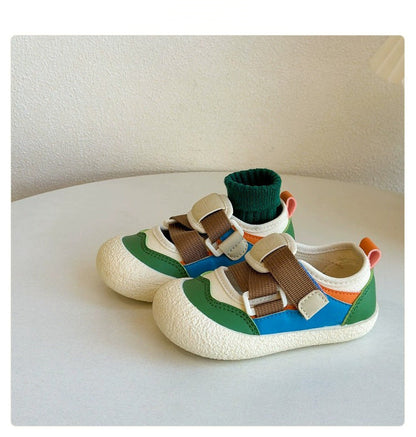 Men's And Women's Hollowed-Out Breathable Sneakers