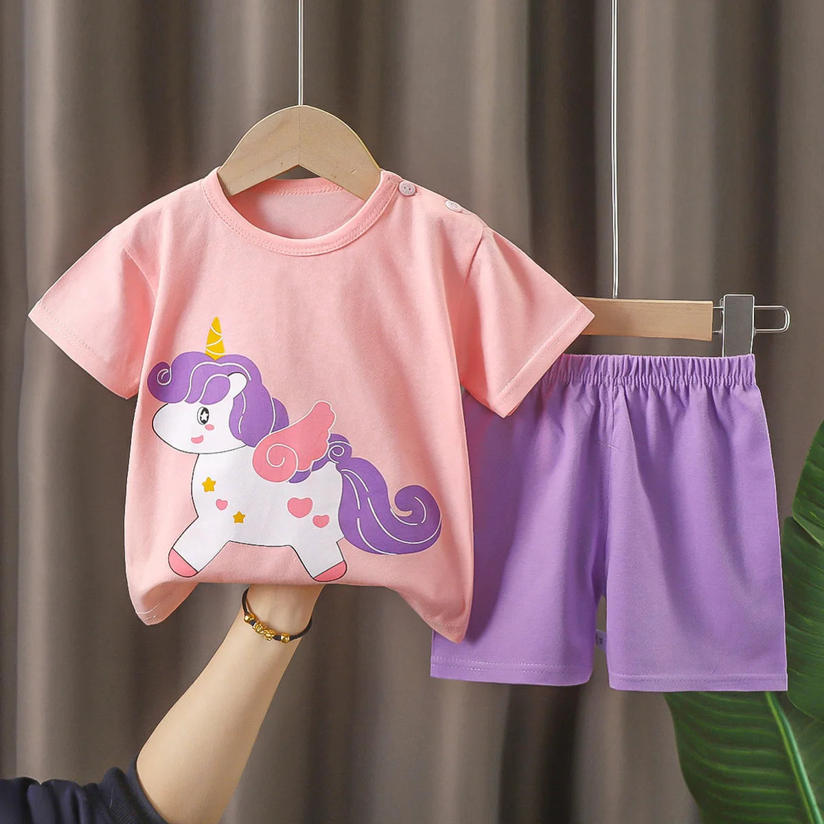 Baby Girl Summer Outfit Set Short Sleeve T-shirt And Shorts Children's Clothing Ages 0-4T