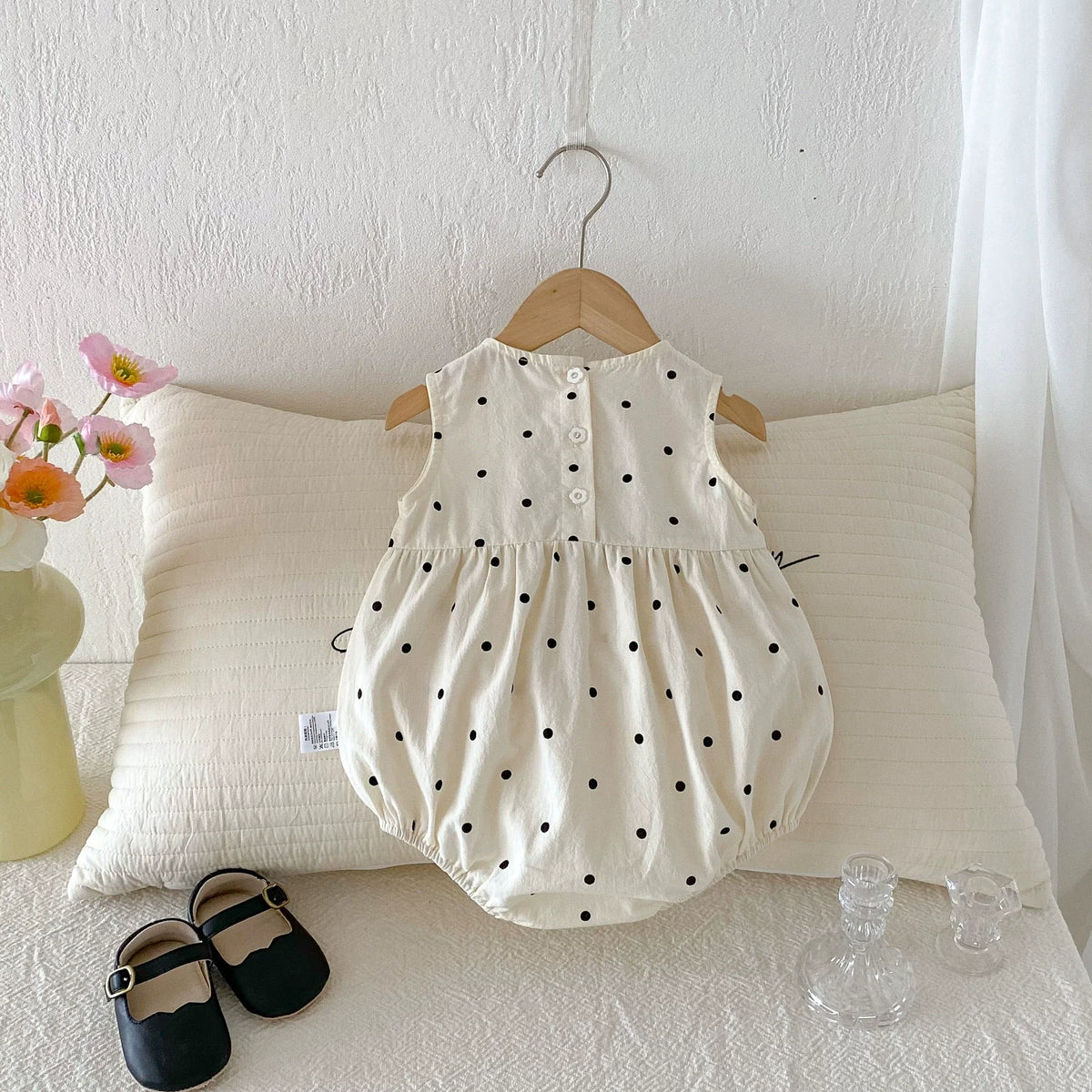 MyKids-USA® Baby Girls Sleeveless Butterfly-bows Decorated bodysuit with Dots Pattern